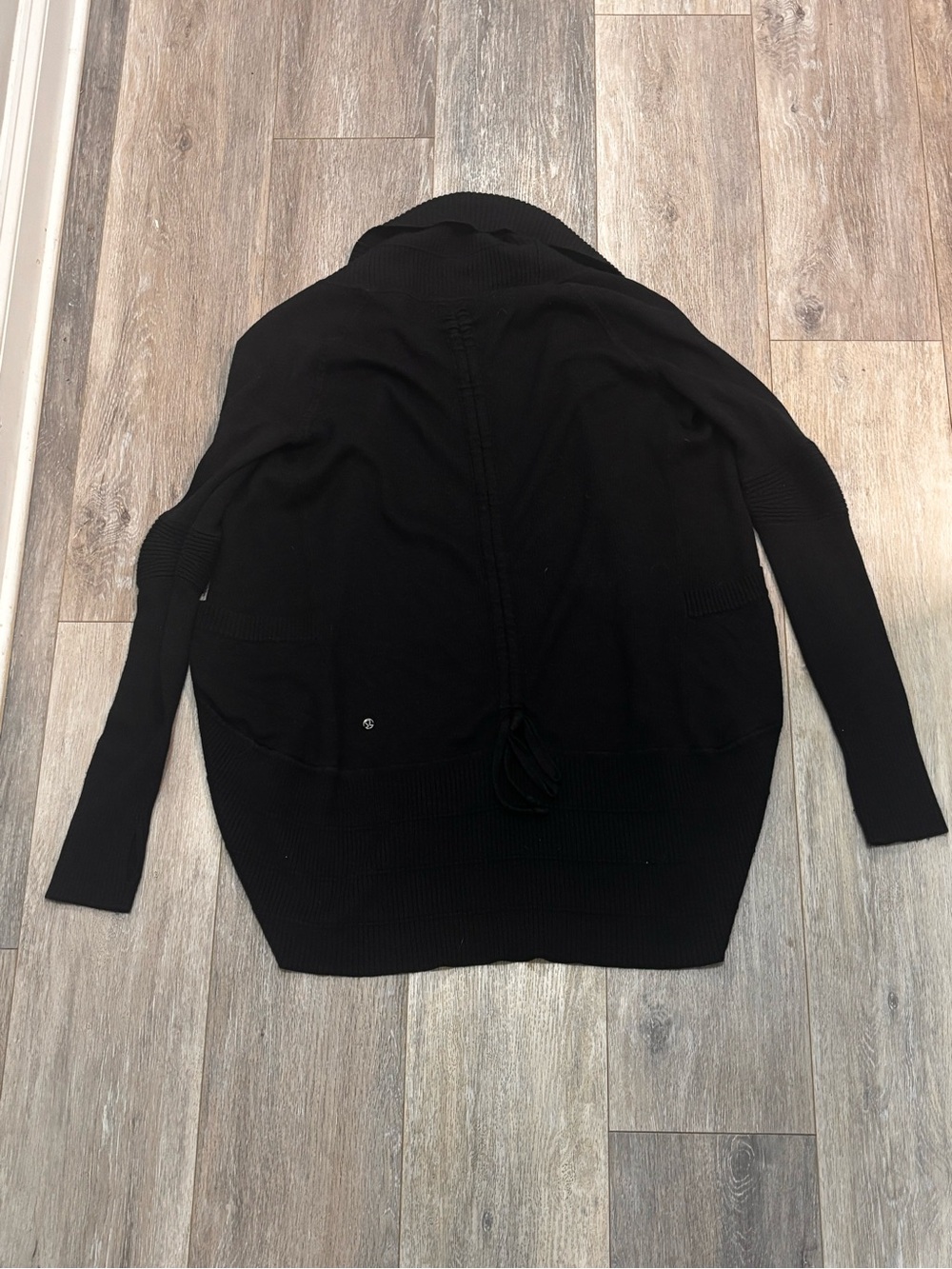 Lululemon Cardigan - Picture 3 of 9